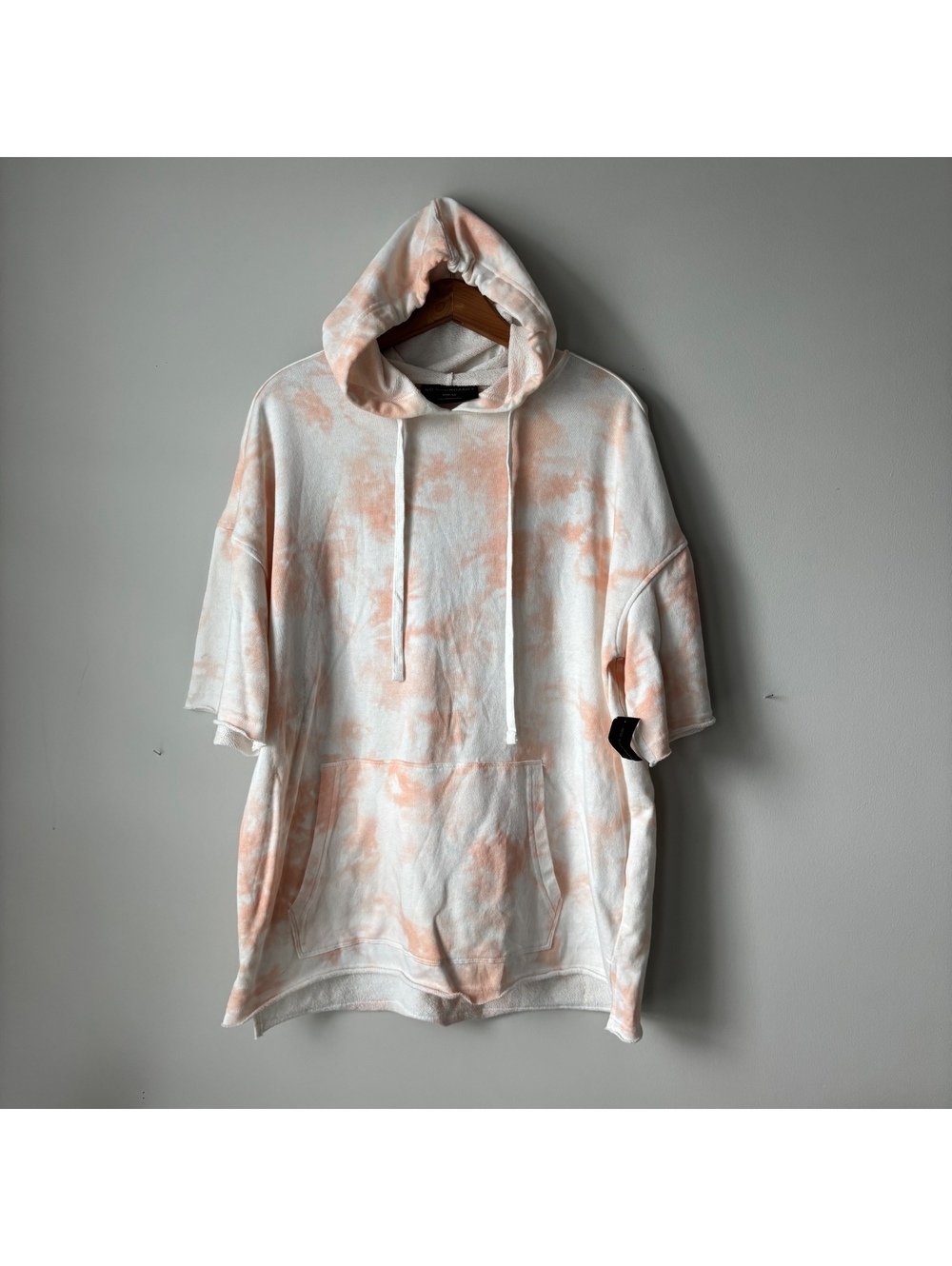 No Boundaries Tie Dye Short Sleeve Hoodie Women's M Peach White Sweatshirt